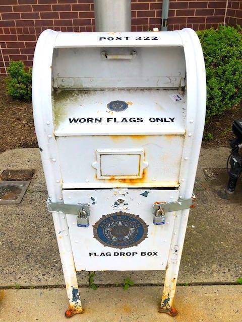 8534ff5820bd386fe4fb_987f385696e0173c81af_flag_bin.jpg