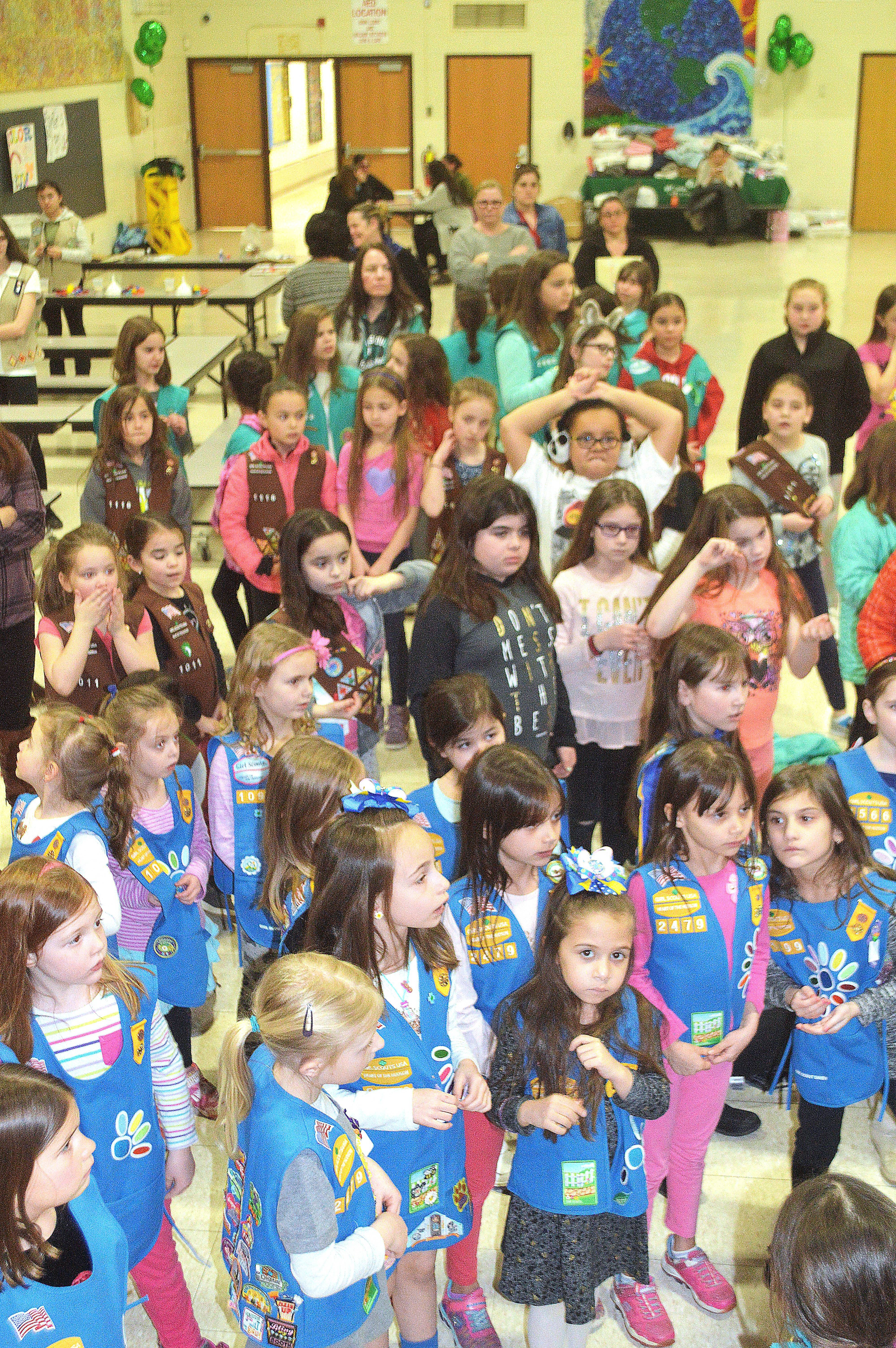 87a4eeb12daa0a37cc09_Girl_Scouts_birthday2.jpg