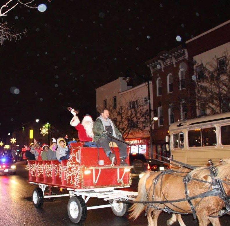 87c6643a3d0bb500f318_CROPPED_Santa_Claus.jpg