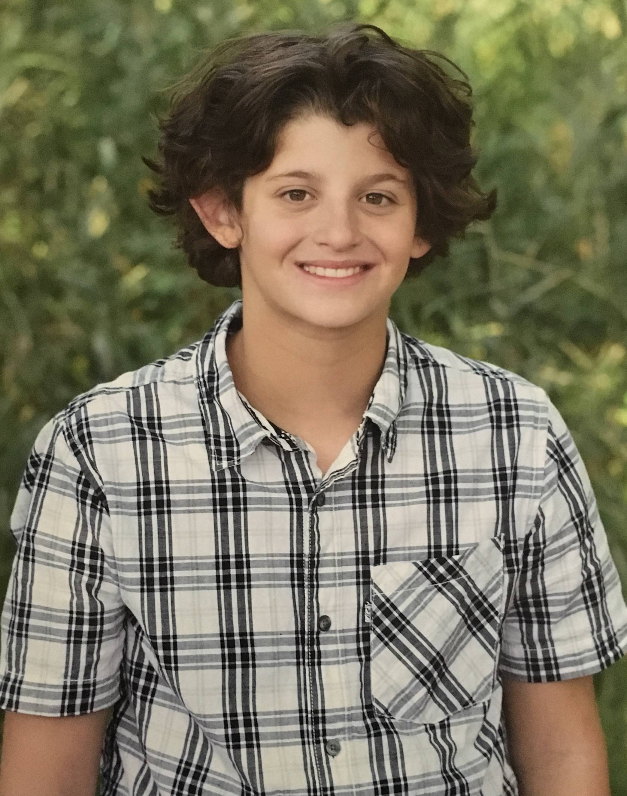 8fff856442a588582dae_5dda20d446ee95142e3a_6727d4ecc7ec551a55b1_ElijahjGoldbergSchoolPhoto.jpg