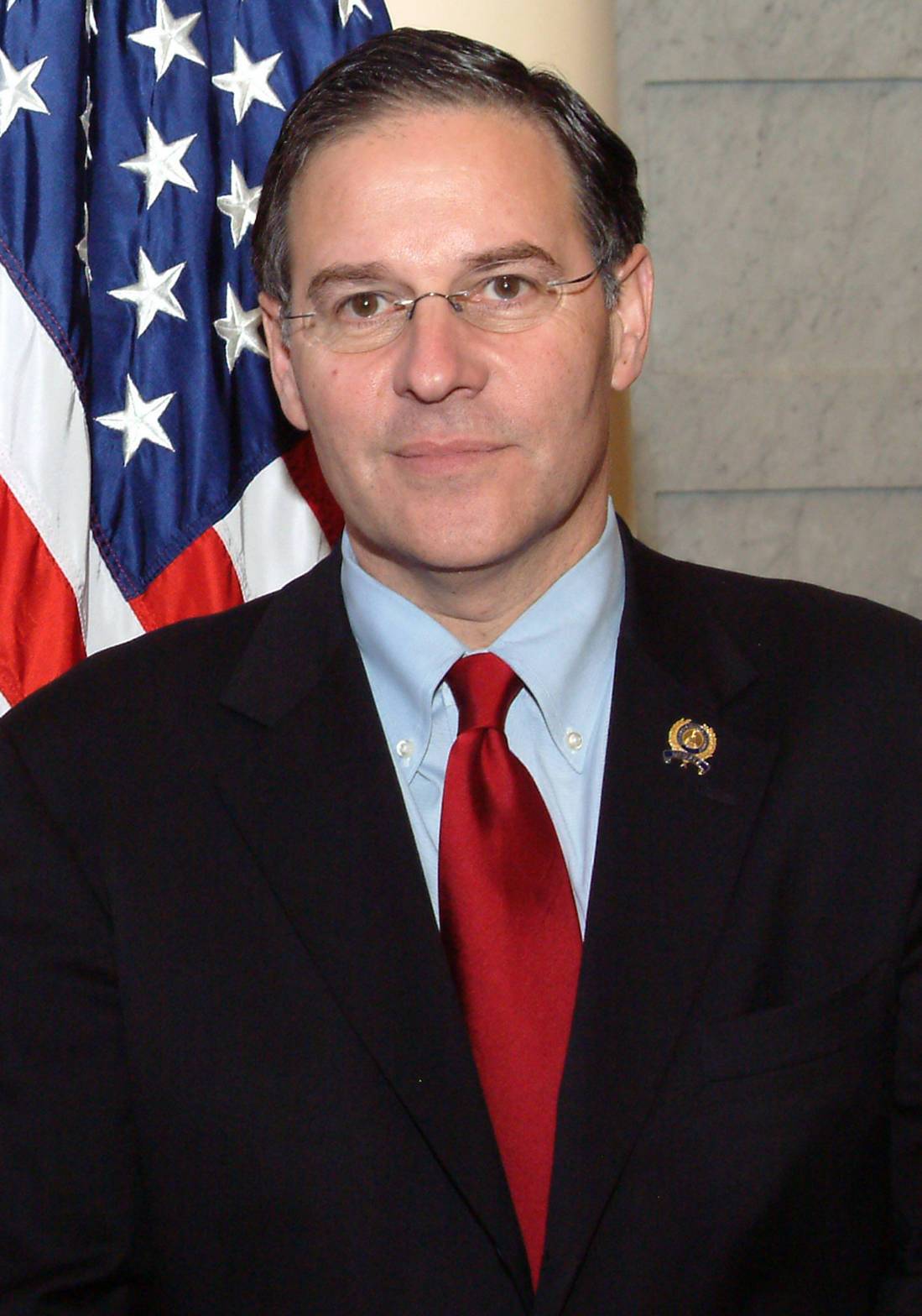 909cdb68f40c50e33e02_bramnick.jpg
