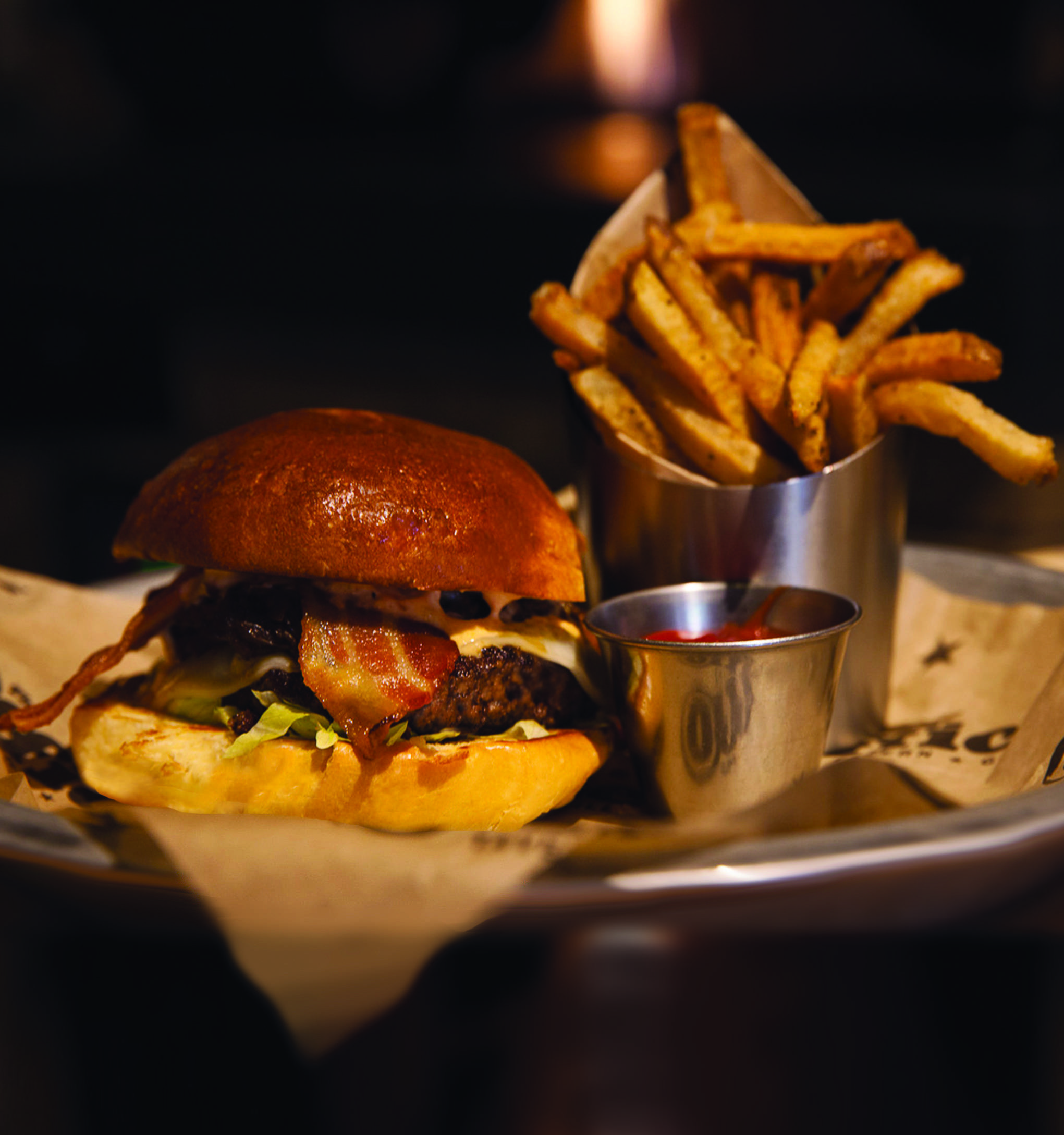 918335466fb7c0b0e8eb_OTG-Burger.jpg