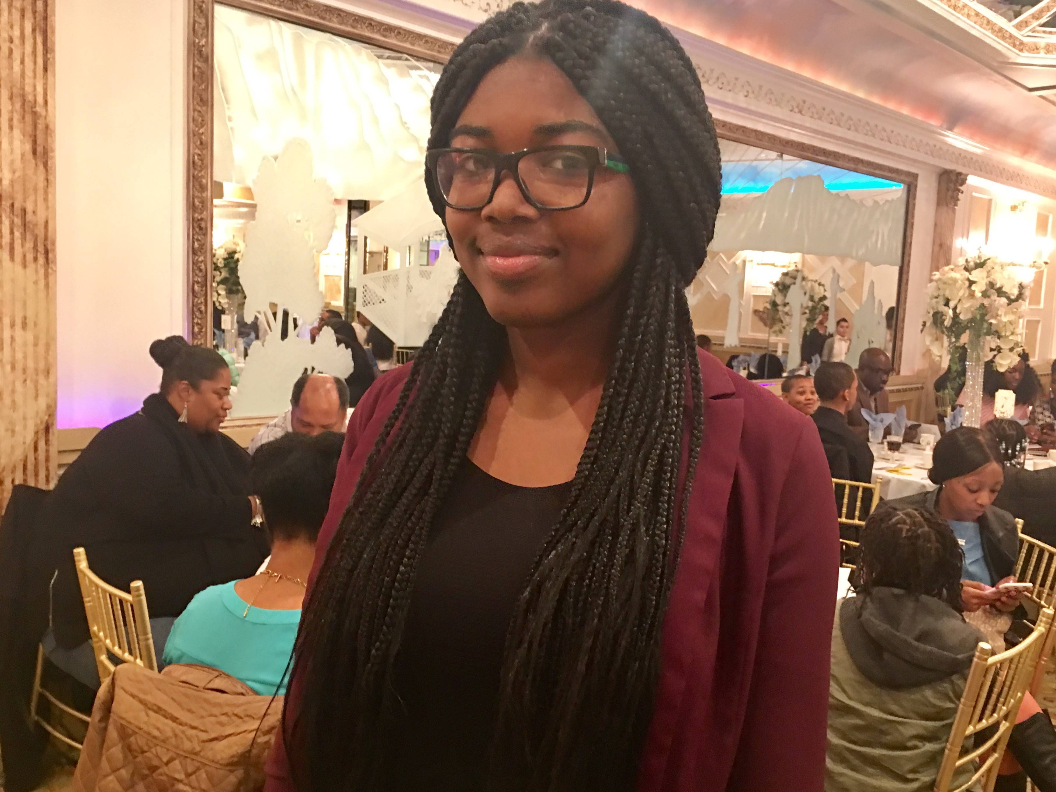 919efe6919ae3de1a0da_8f40f0683f3be3ac7e59_boys_and_girls_2017_dinner_5.jpg