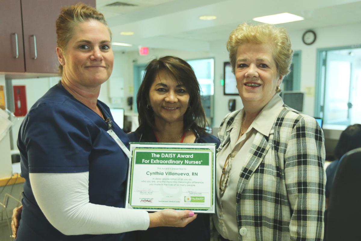 92ca788cd4661c887801_Cynthia-Villanueava_DaisyAward2017_1200x800.jpg