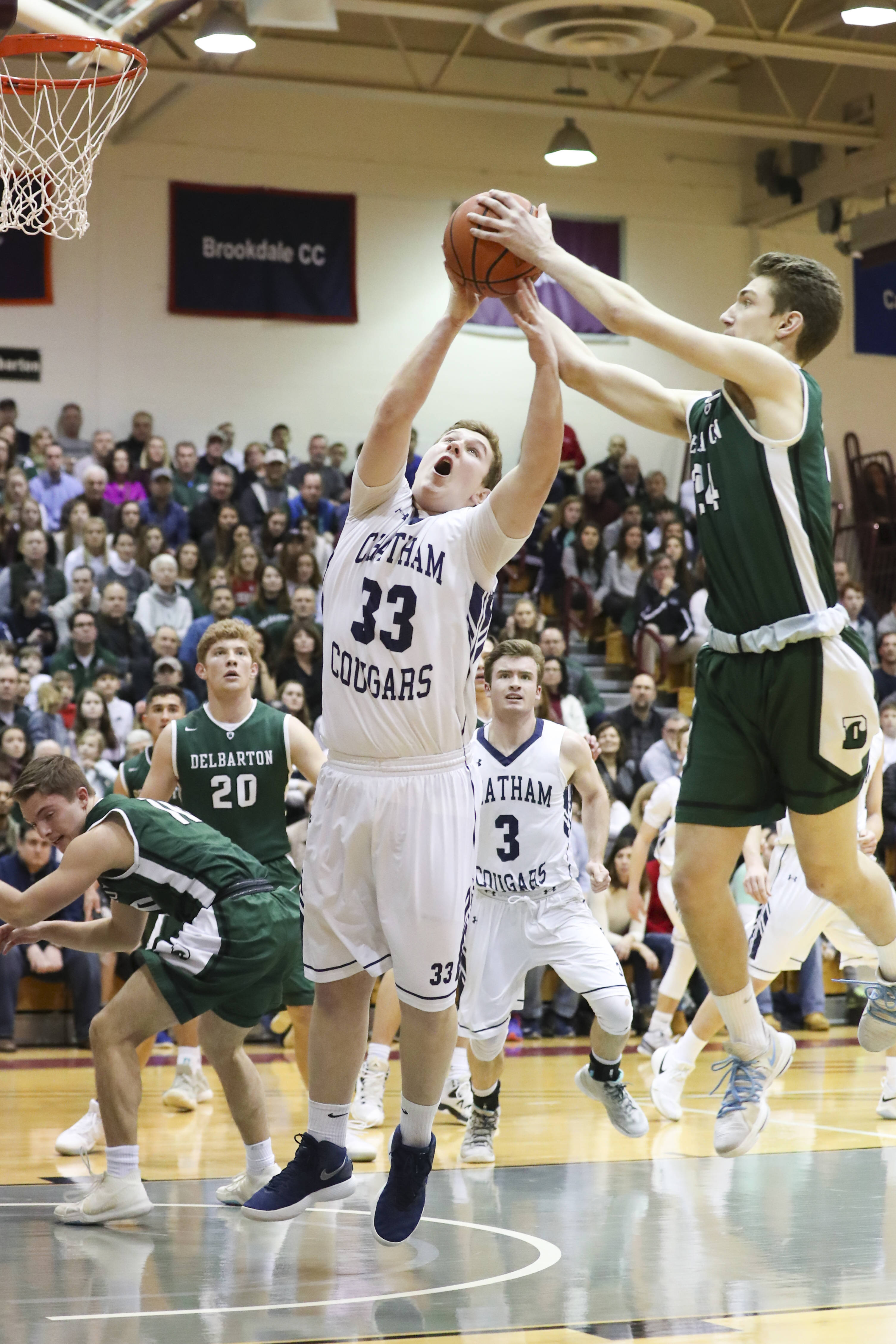92e7b2d291dfcb10311e_BoysChamps-5.jpg