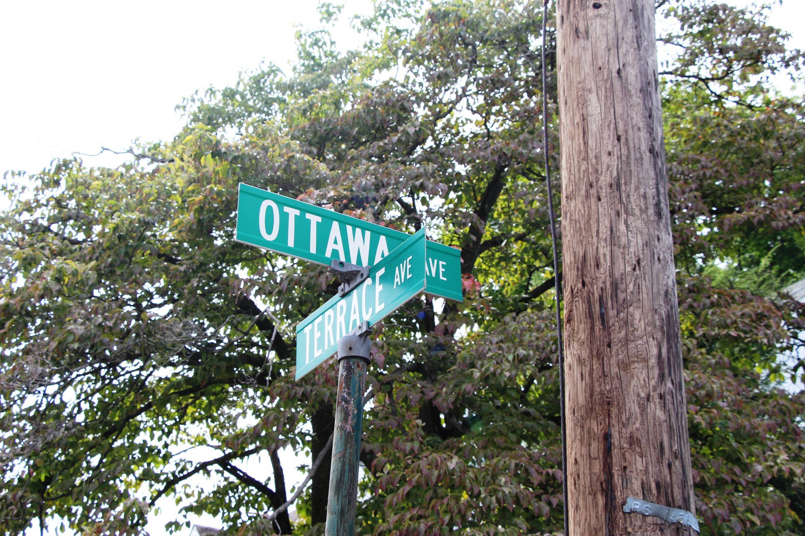 9388ab71686589e7c8a9_EDIT_Ottawa_and_Terrace_street_signs.jpg