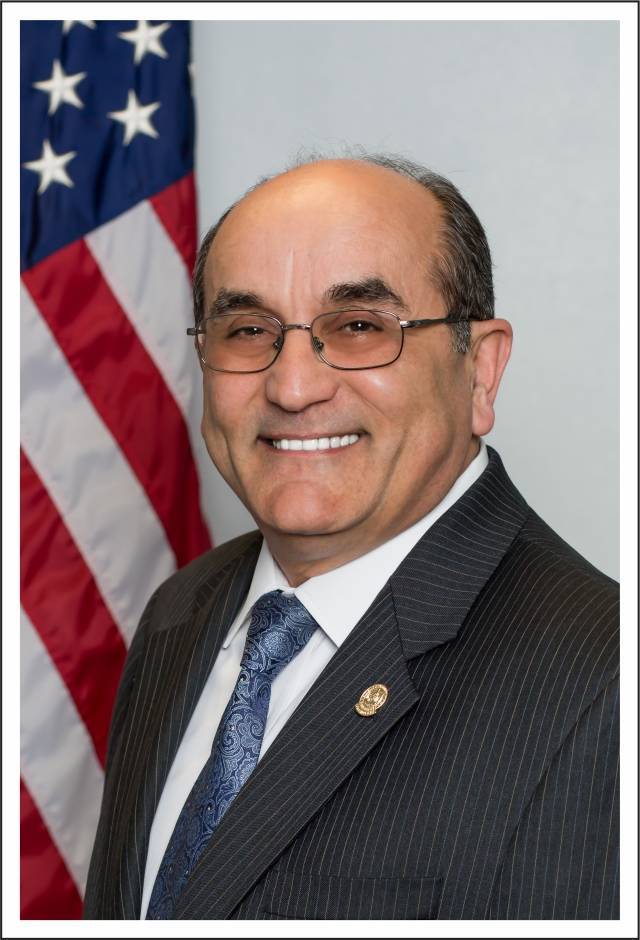 9a10b7cb11452490ac62_Freeholder_Lepore.jpg