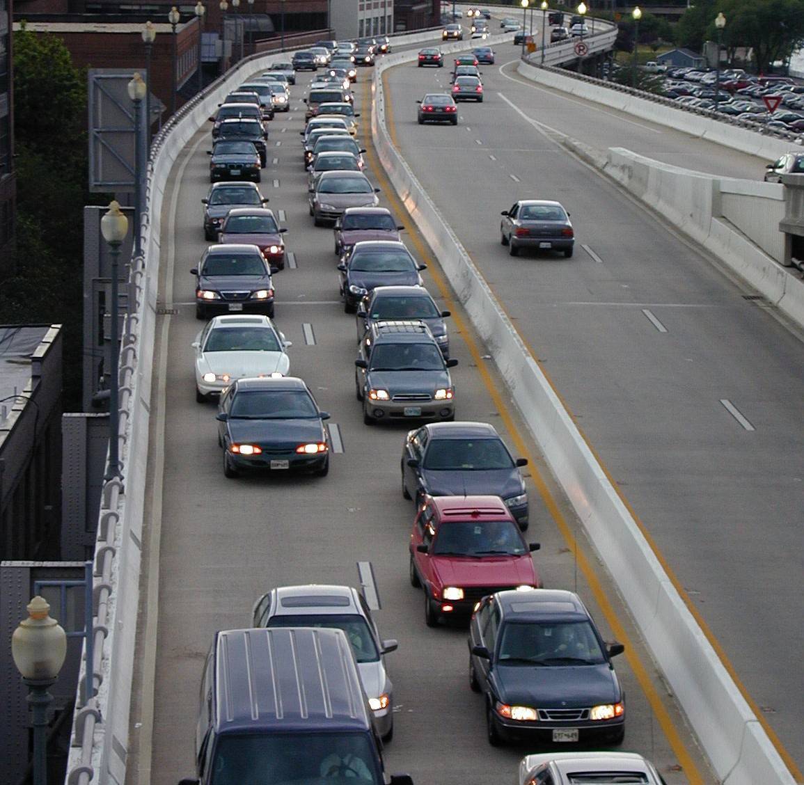 9a176b88ea9ffeadbc09_Highway_Traffic__AAA_Foundation_for_Traffic_Safety_.jpg