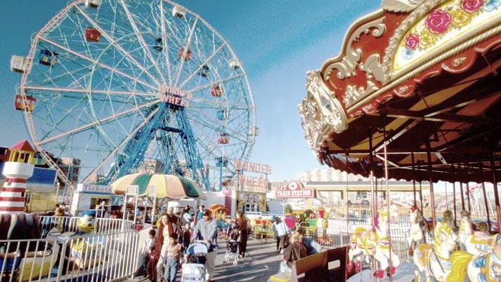 9be6d9c2cf6a58f0dd84_amusementpark.jpg