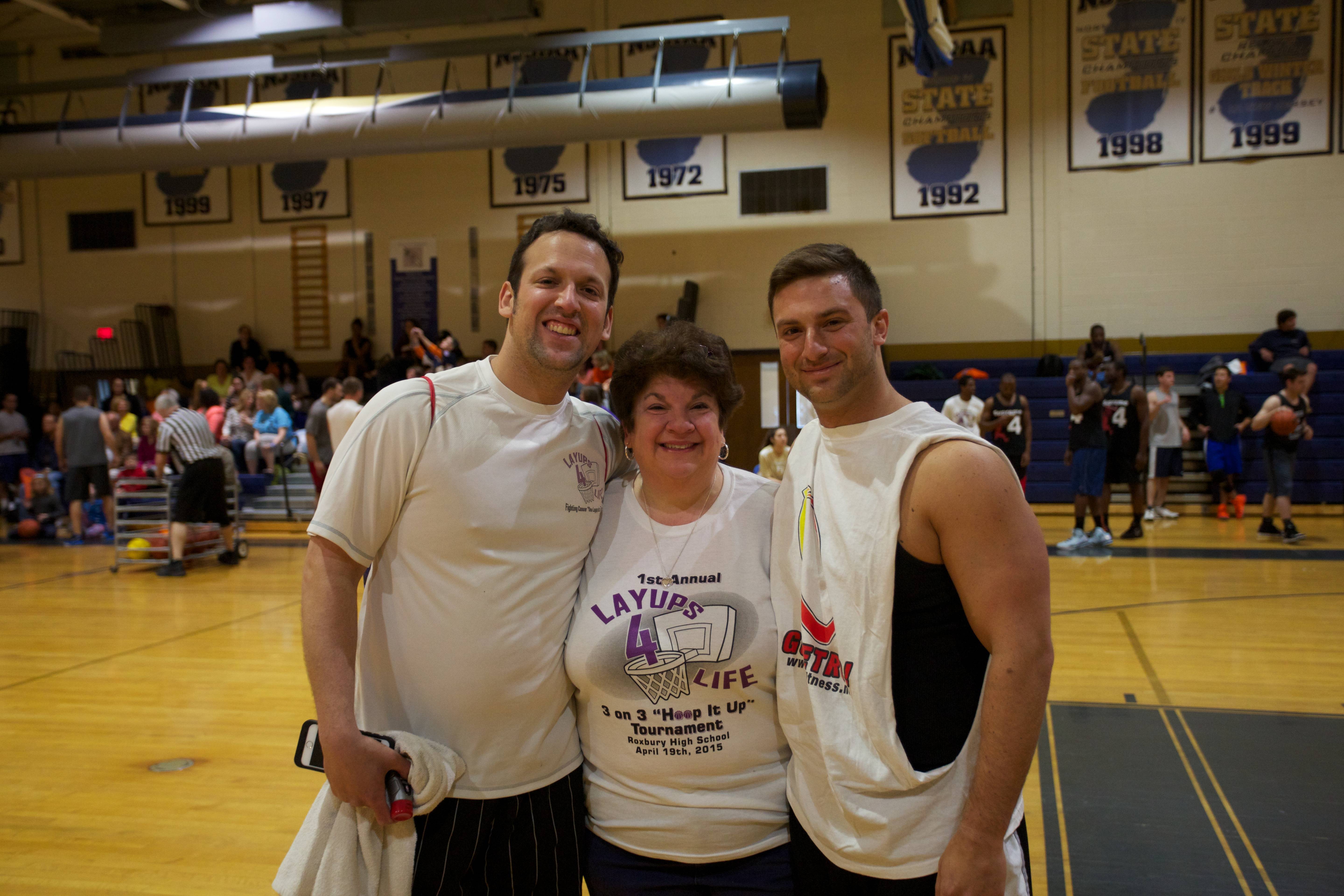 a0e5cc5697ef2ec35c72_dan_and_mom_and_brother.jpg