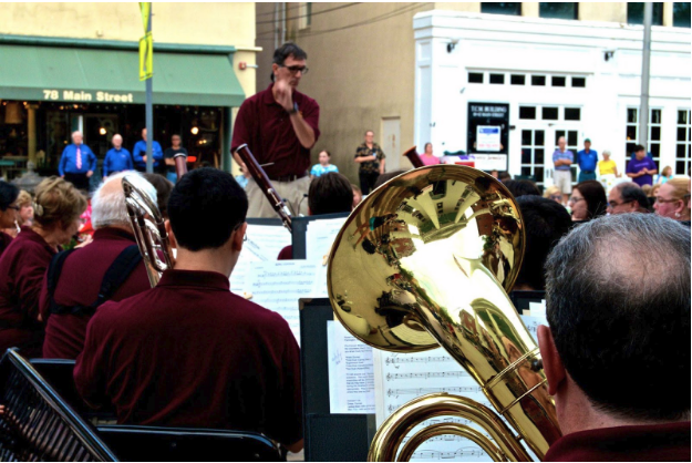 a10c46e3c51cfa7c9b97_bandpic.jpg