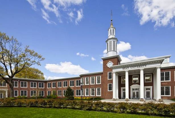 a20a0e8ca40367ad071a_East-Campus.jpg