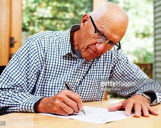 a82d478b026ae3bbc628_sompixseniorfreezeforms.jpg