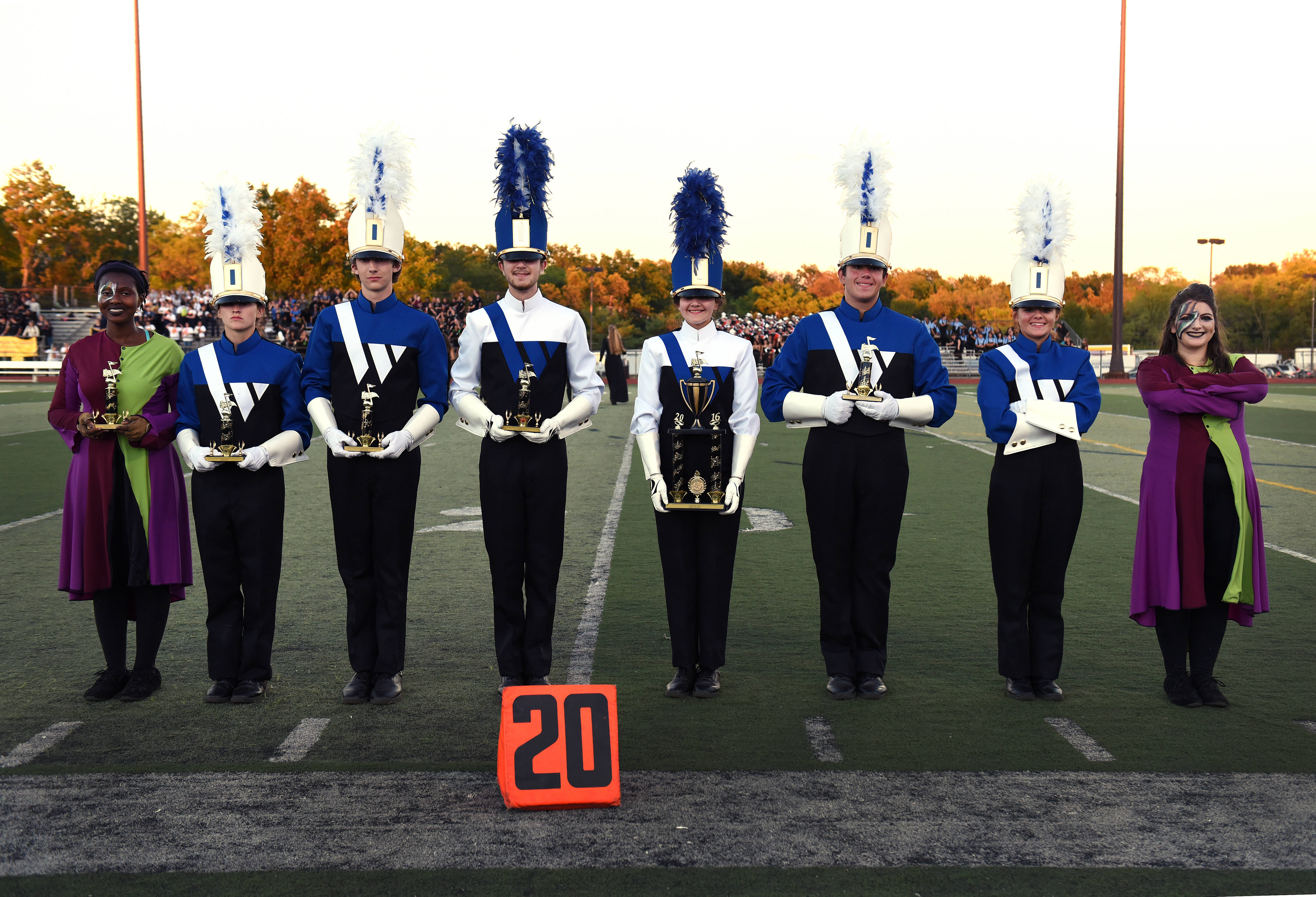 aacd7073043e3d3d8b4b_band.jpg