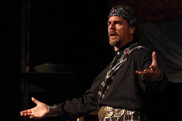 ae2d3a980c8ce8ecfc19_Macbeth_photo.jpg