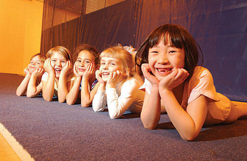 b2729094cde382febfcc_baa479197875037fa72f_Playtime___17_.jpg