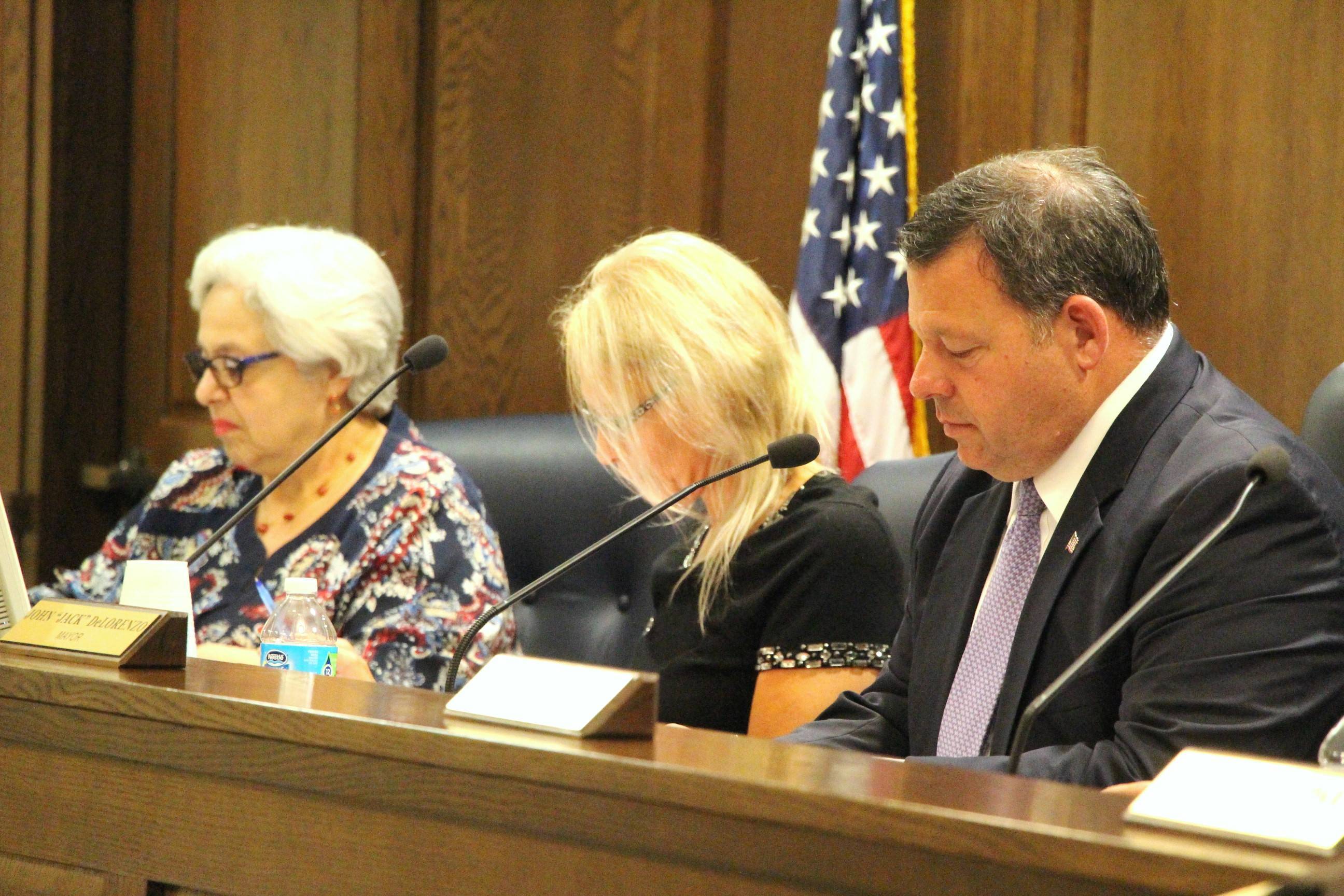 b29a904e5284aa8b8a84_EDIT_Mayor_boro_clerk_ciocia.jpg
