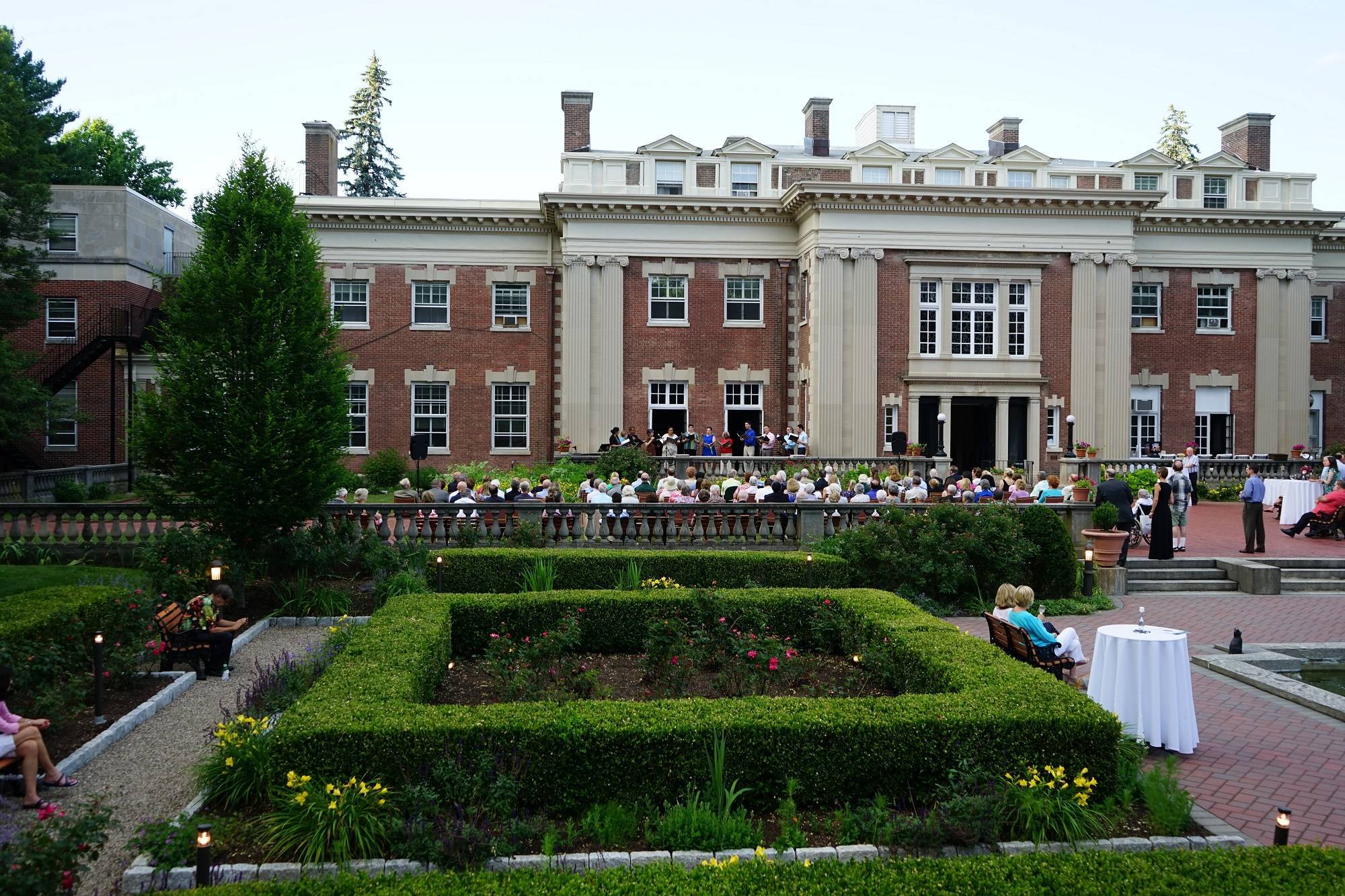 b400c21e721a5161b00e_Garden_Event_3_Revised_less_than_2mb.jpg