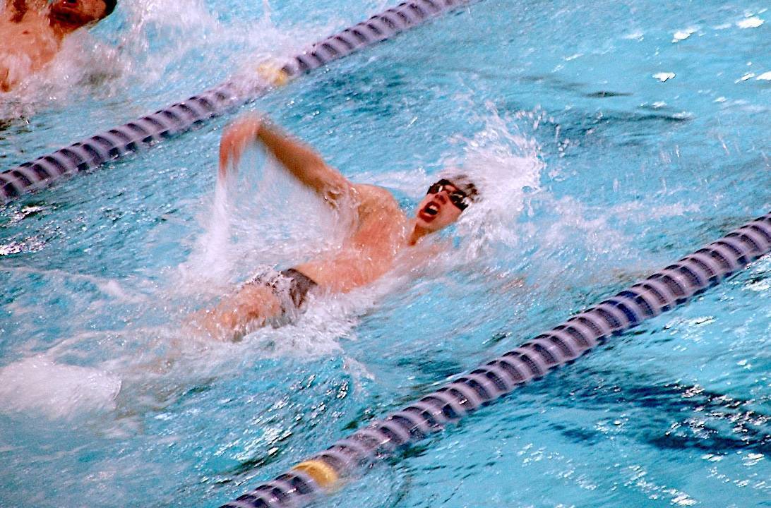 b43847541340af727705_dfd7cfe3bf3e58b8eb8a_b05879b6eba92c4f163e_Conor_Fagan_-_Backstroke_in_Medley_Relay_1.jpg