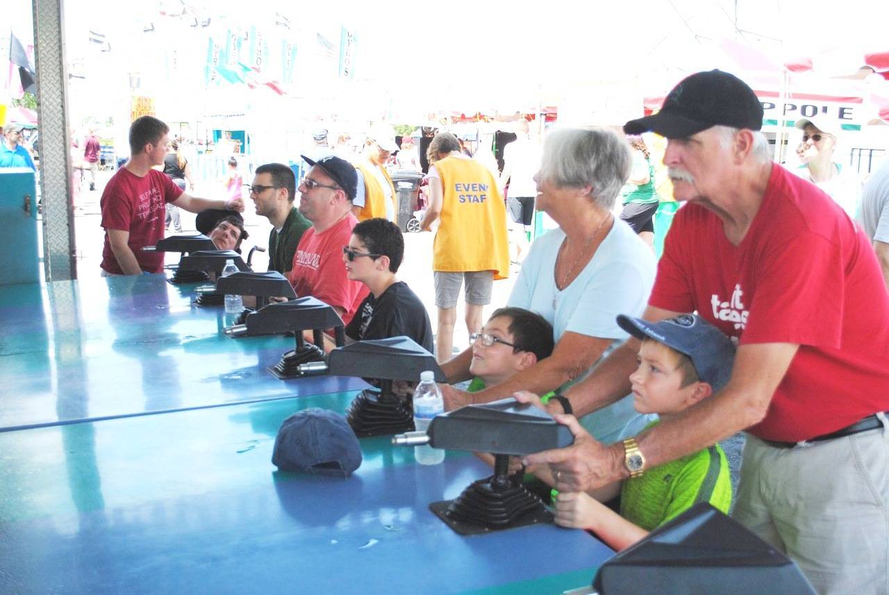 b44934bfdeb75f025577_hillspixrotaryfamilyfunday4.jpeg
