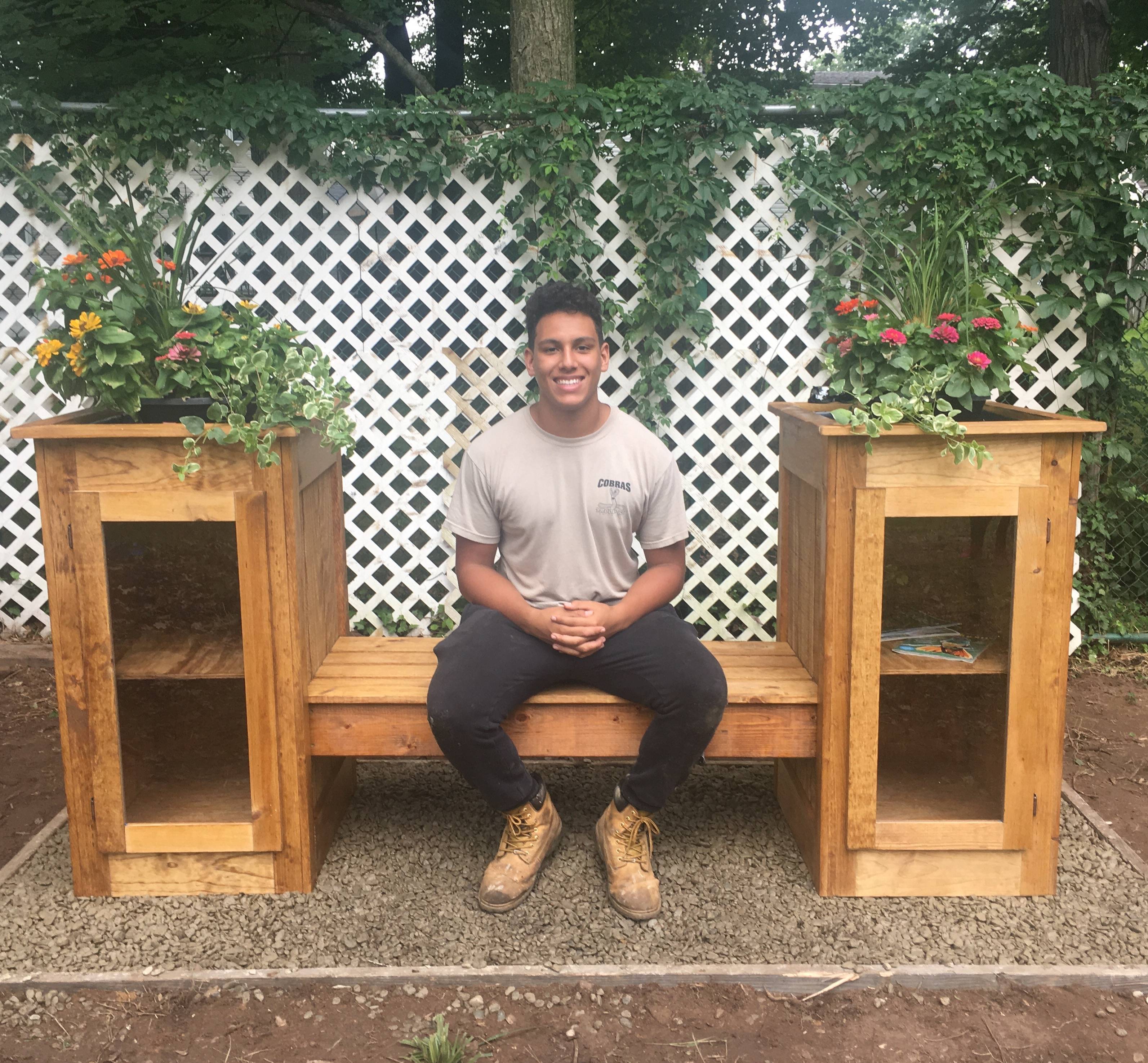 b7d1b63636718d482b62_dd0355f0bfe7a9beefce_eagle_scout_aug_2017_1.jpg