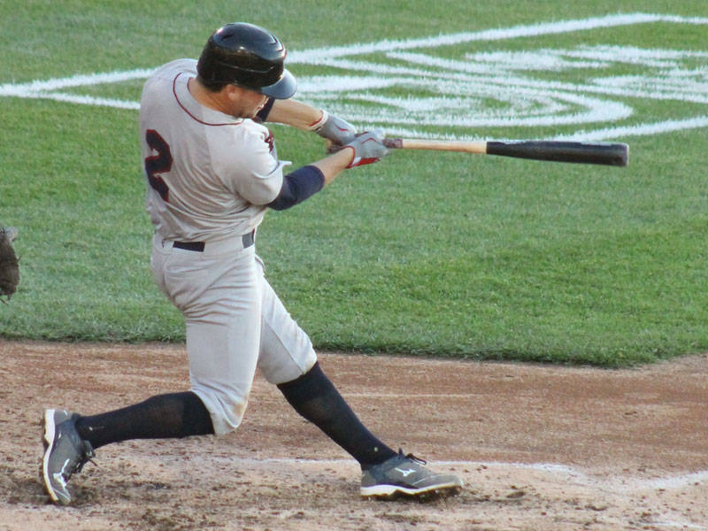 b8ae5765e1148474433f_KellySwinging630blog.jpg