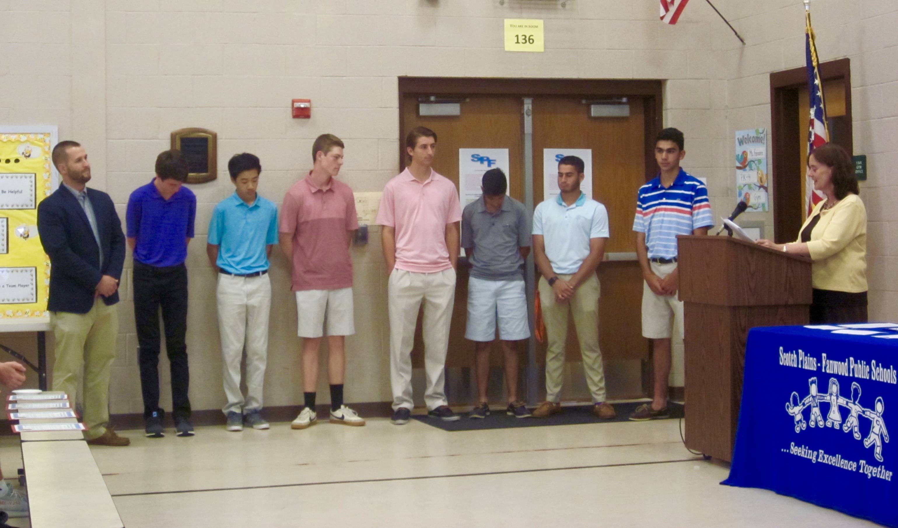 b9736f9d36456f1f86e8_Golf_Team_.jpg