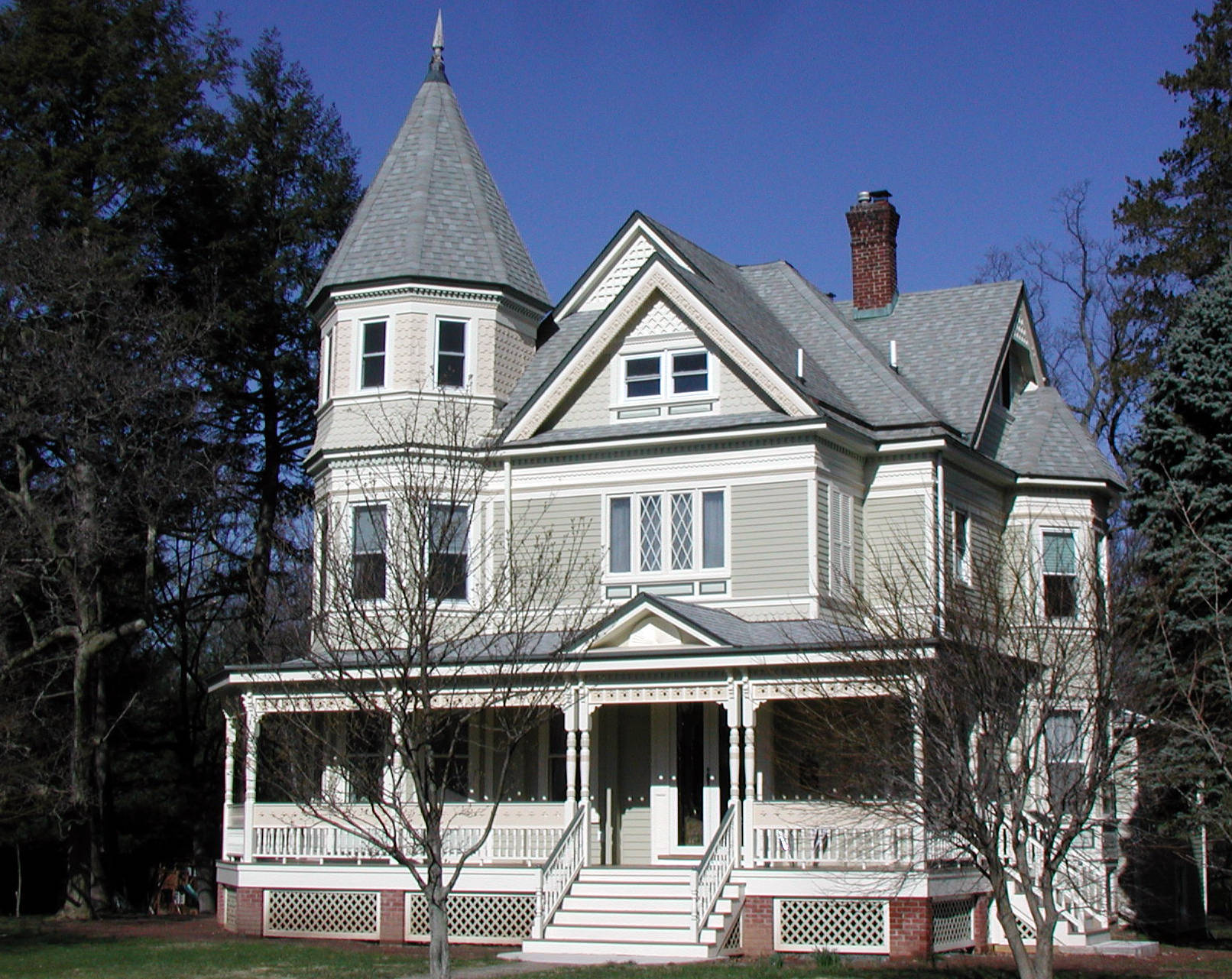 b994a5530e28af56a82c_Hunzinger_Apr_2_cropped.jpg