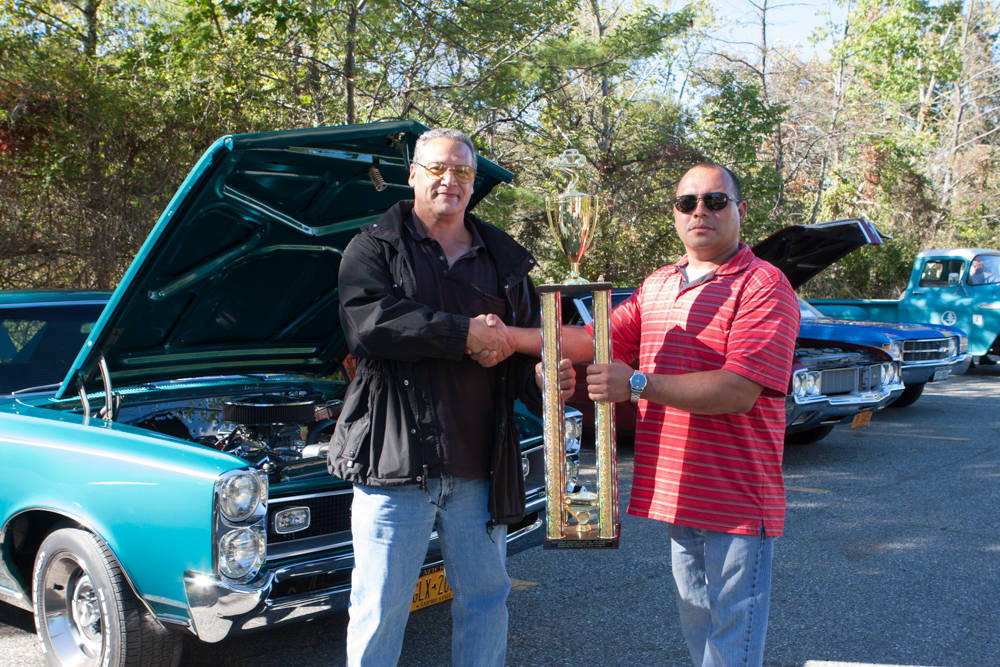 b9acddc3f0264f733ab0_f71f1f1d039050417515_Lou_s_Car_Show-7810.jpg