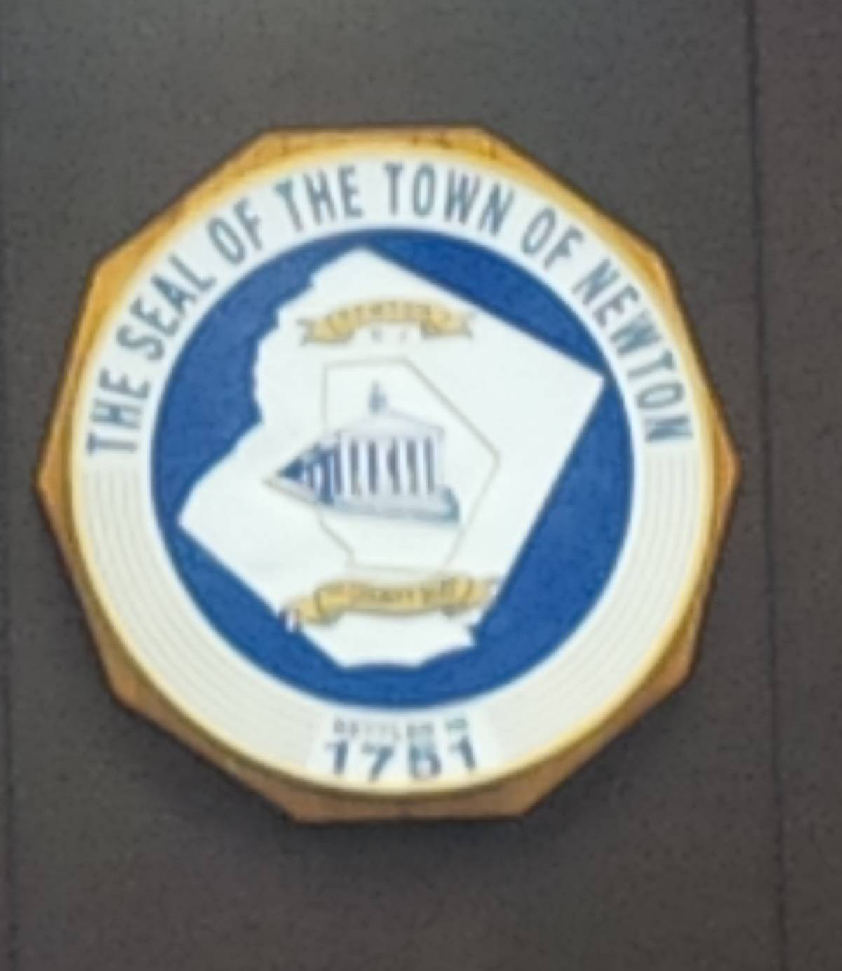 ba40a2a25e3630ba28eb_town_seal.jpg