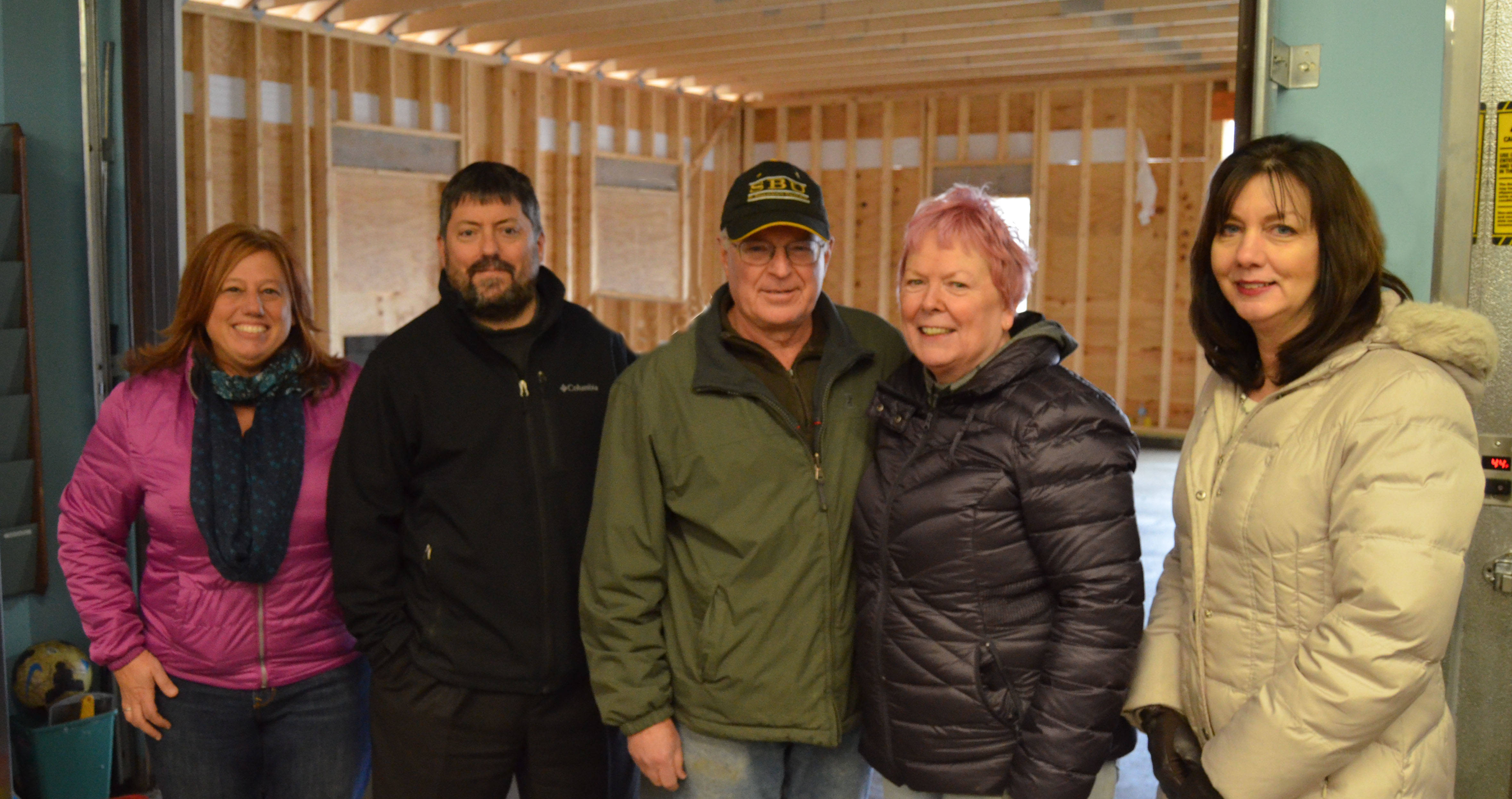 bb7d17938dc7c7efc4a3_food_pantry.crop.jpg