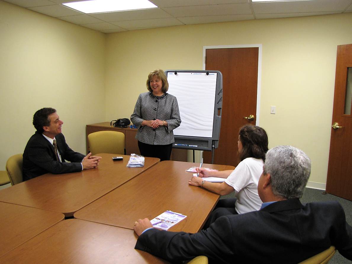 bc304592cfc7f5659e2c_legal-seminar.jpg
