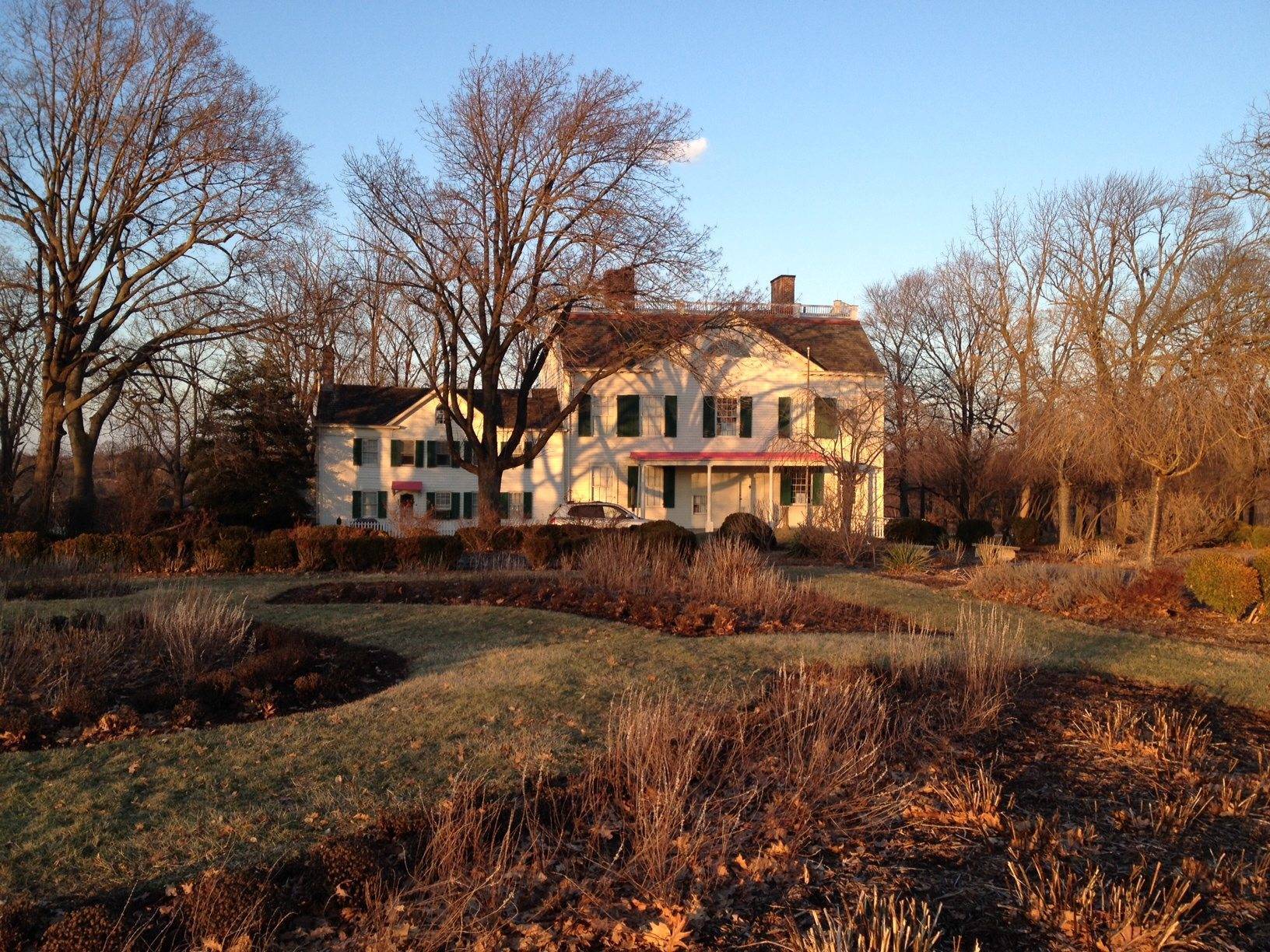 bc34b3061a6ee7d31de6_Bucceluch-Mansion-2014.jpg