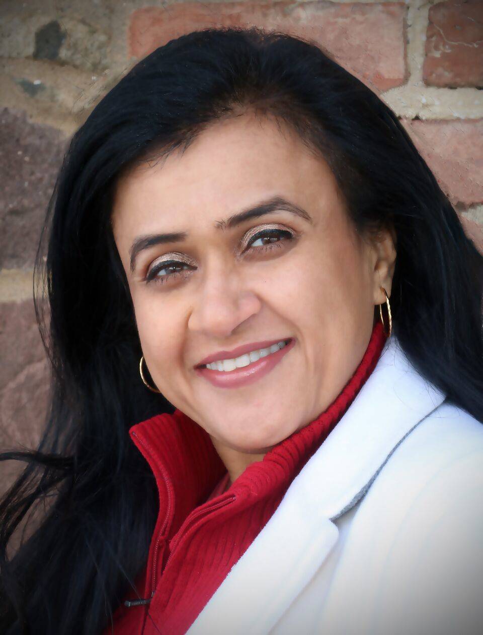 bc40be8ed66824a94265_Home_Khyati-Joshi.jpg