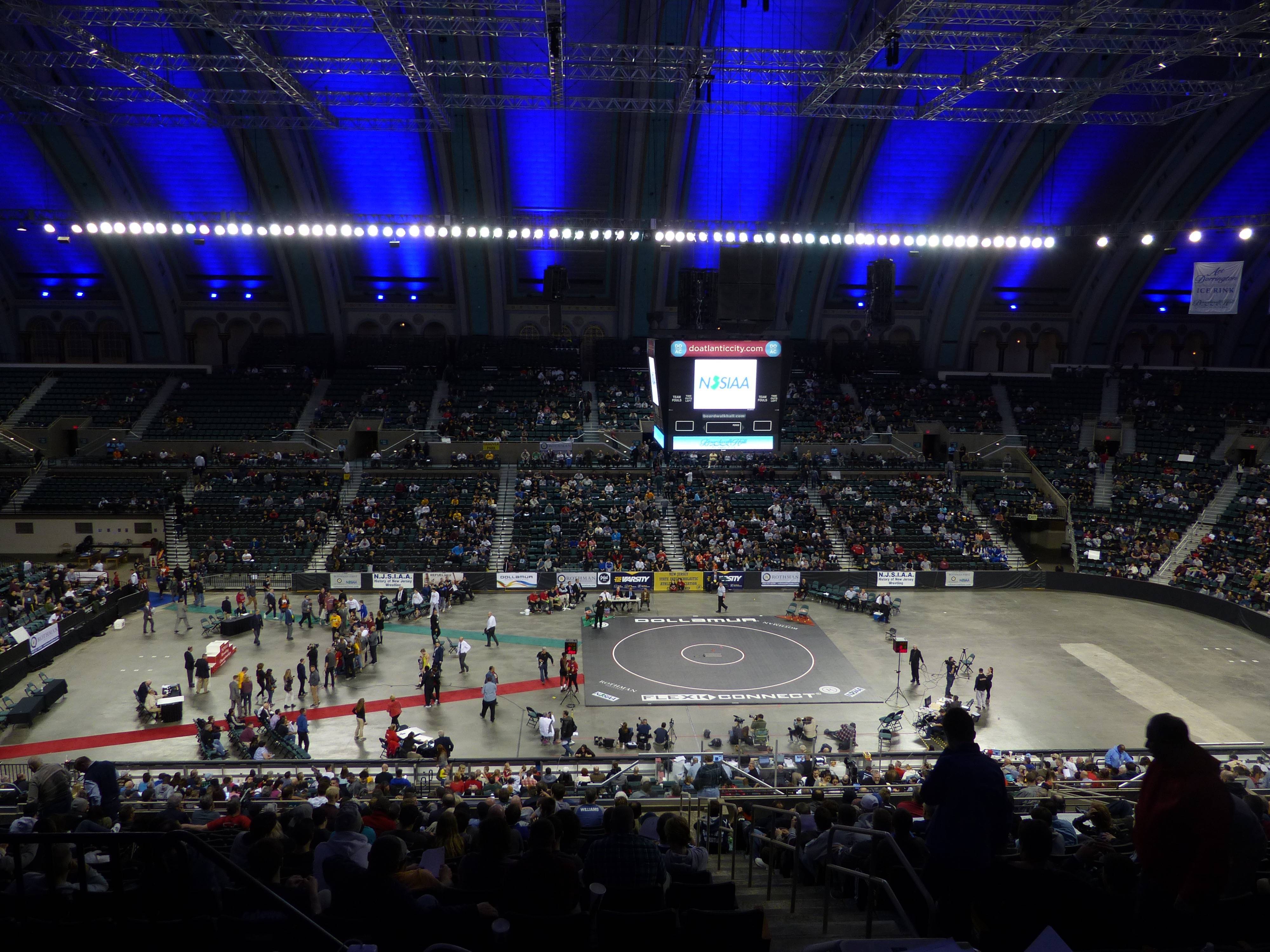 bc78152749f1177b88e7_2017_NJSIAA_Wrestling_Championships.jpg