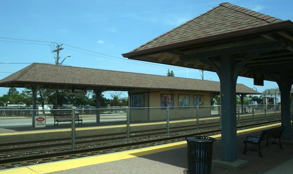 bcd22464ae5e578ea4fc_belmartrainstation.jpg