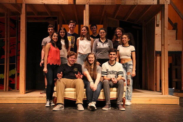 bdf57c4c5372a9d96f3d_noises_off.jpg