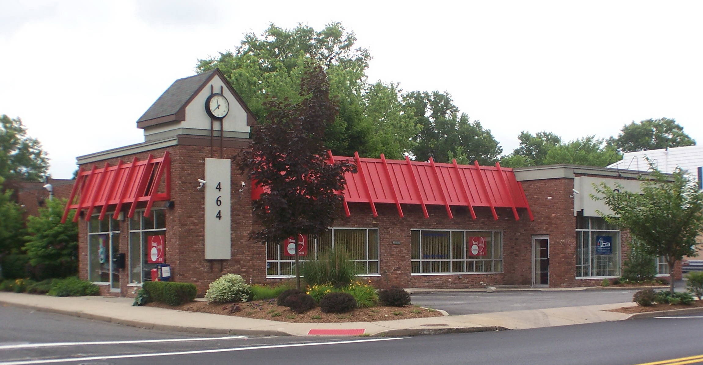 bec448d3342e943fc7fd_Cropped_Building.jpg