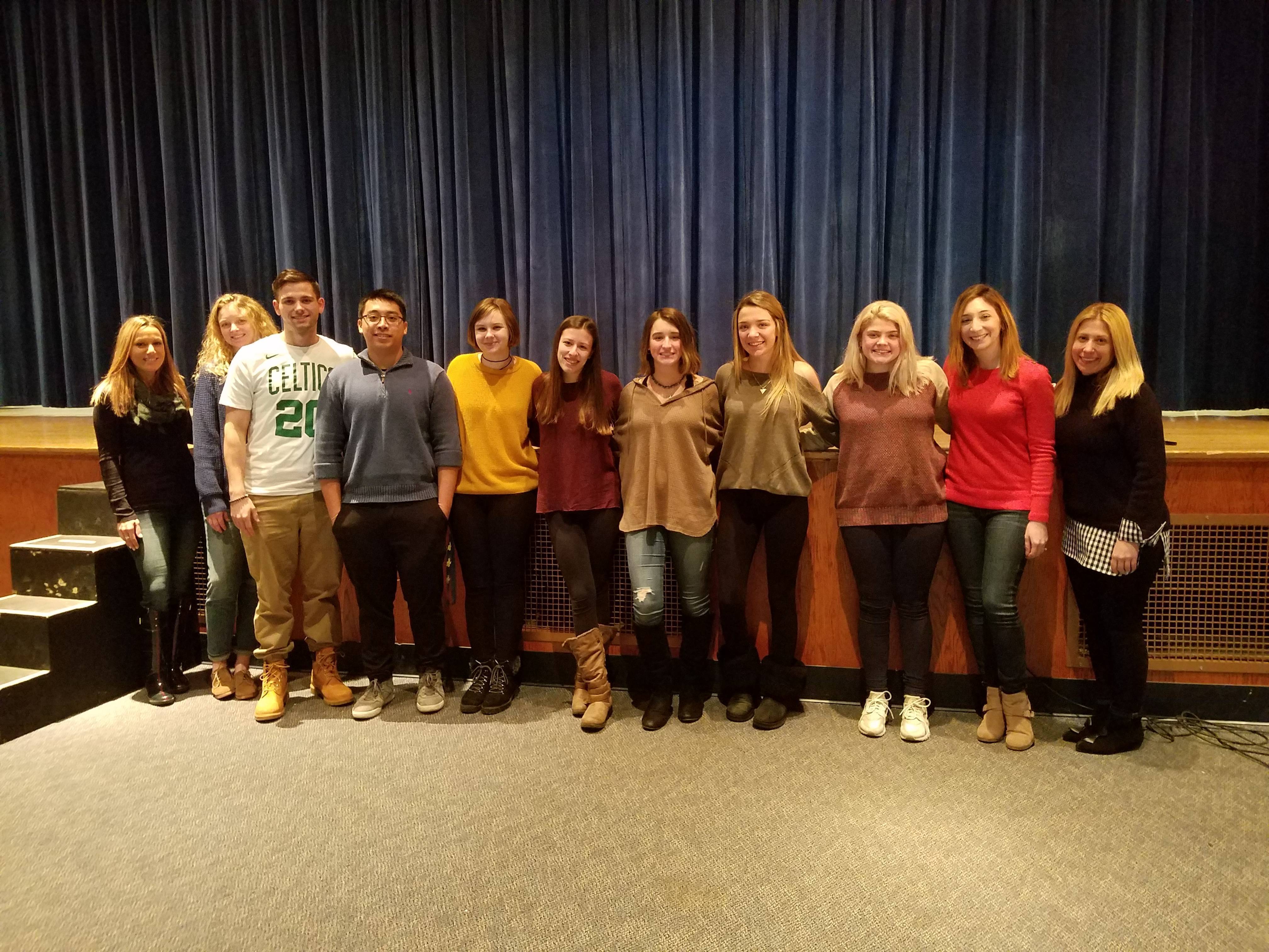 c1c622ef2a0943bff6af_1f083b9a44cd68d59577_alumni_pic.jpg