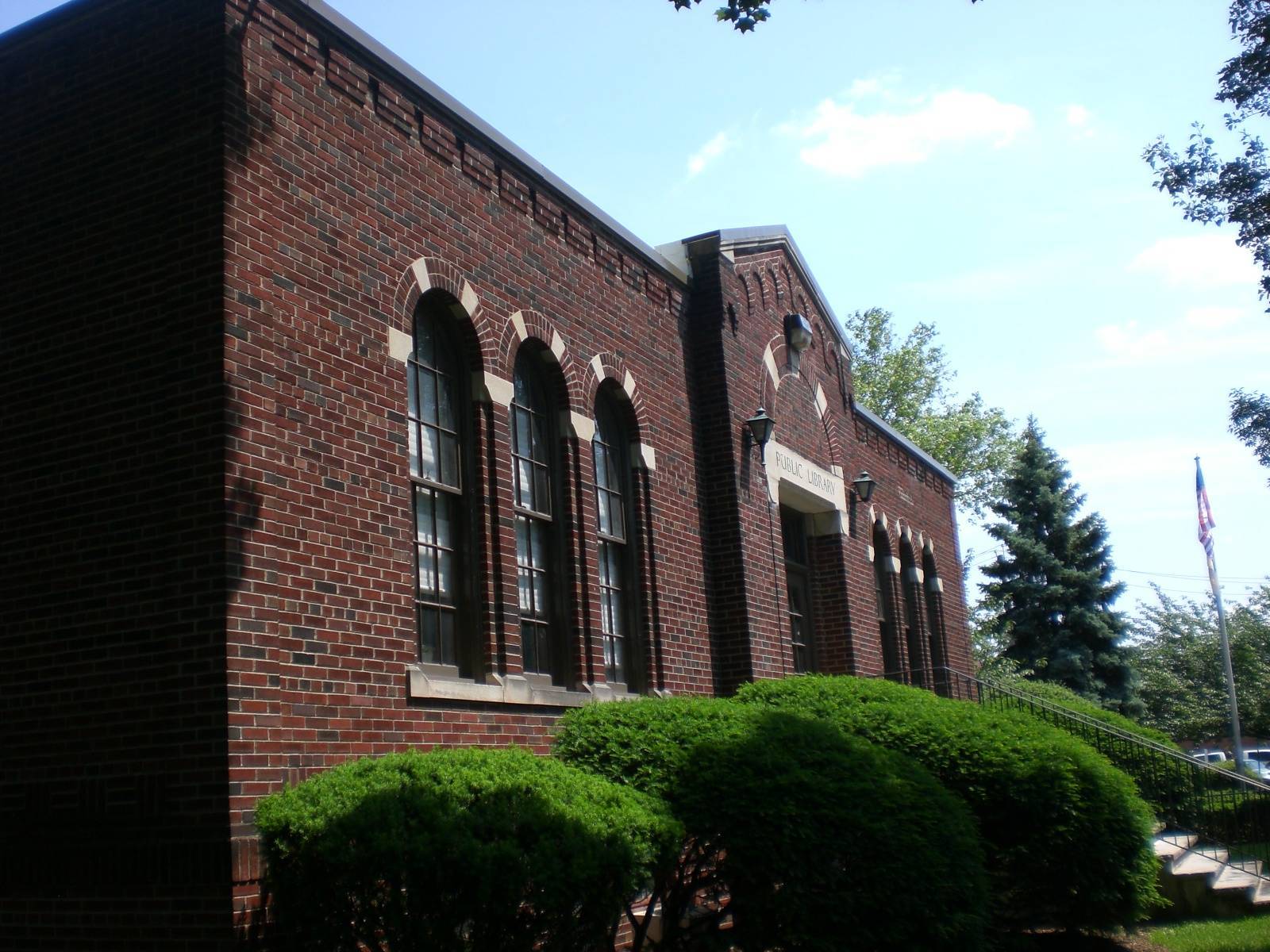 c2f84356c8d3fe5538e6_Louis_Bay_2nd_Library_and_Community_Center.jpg