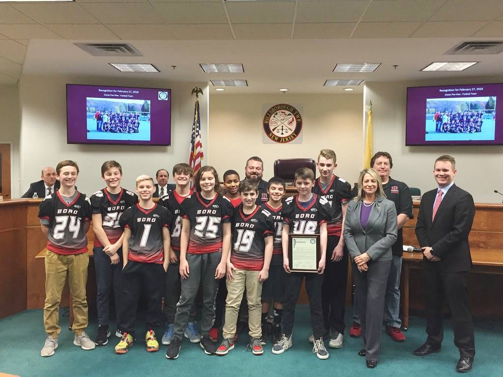 c42276e12805f77bd90e_hillspixpeeweefootball.jpg