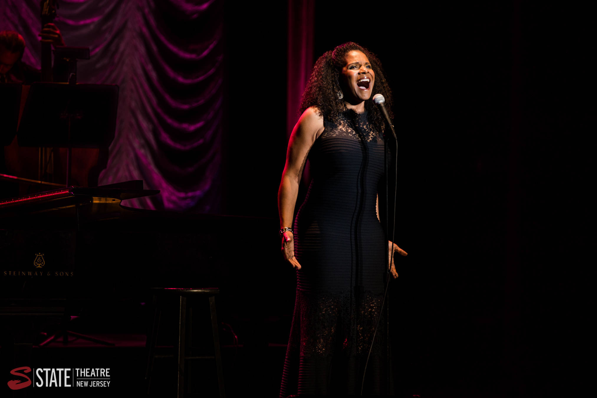 c635b8124ccec36ac43e_StateTheatre_Gala2017-3921.jpg