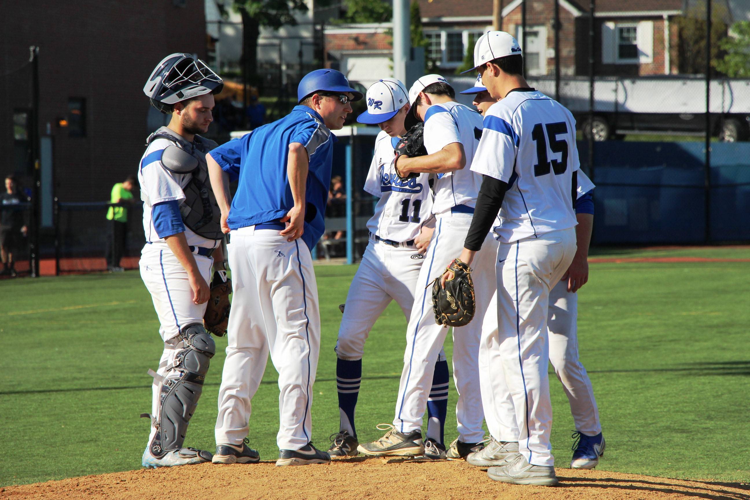 c9de3de3f726b6d5eb34_EDIT_meeting_on_the_mound.jpg