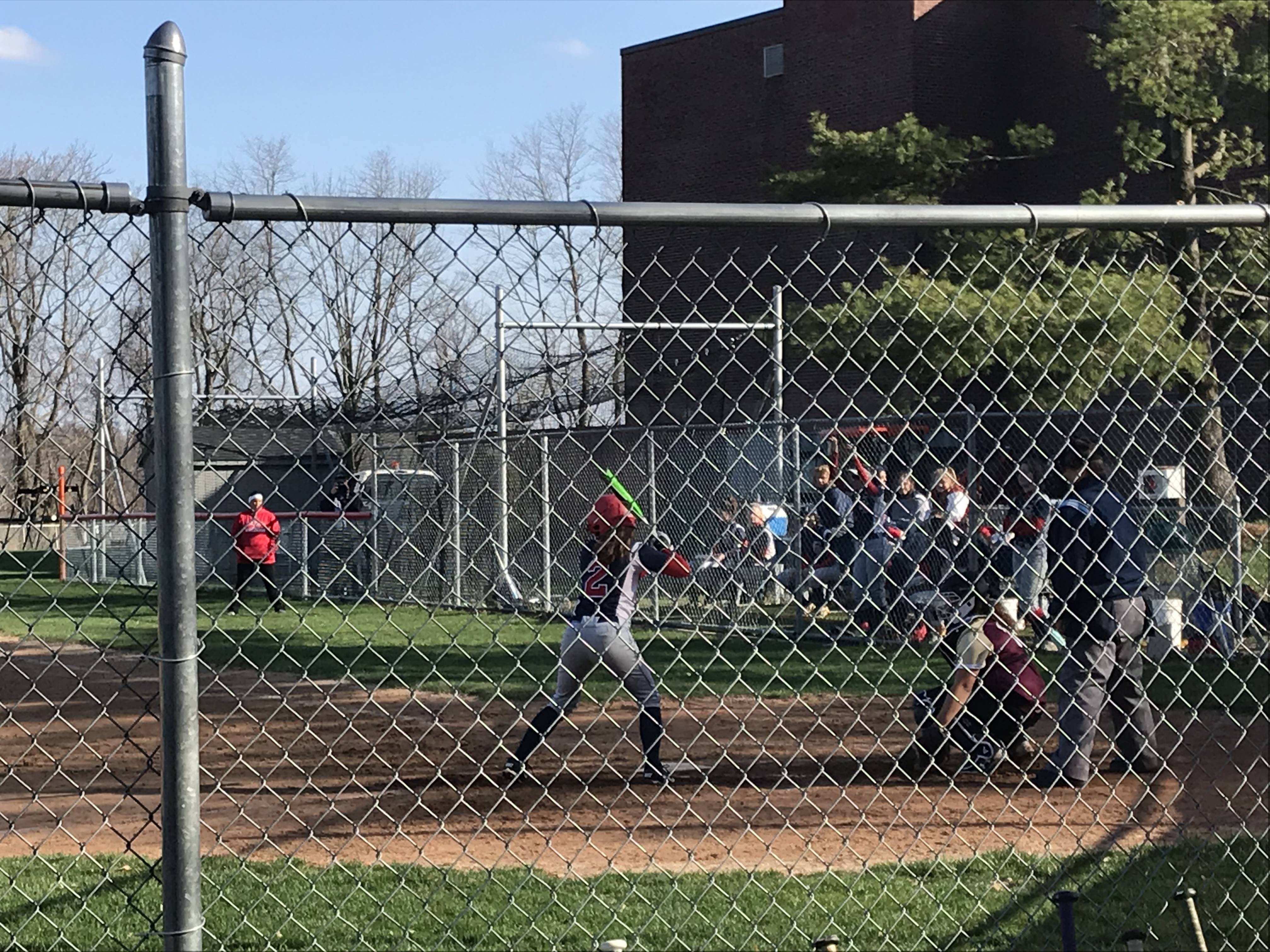 ccb01f002c7ea0a4a89d_Gl_softball_vs_Union_-51.jpg