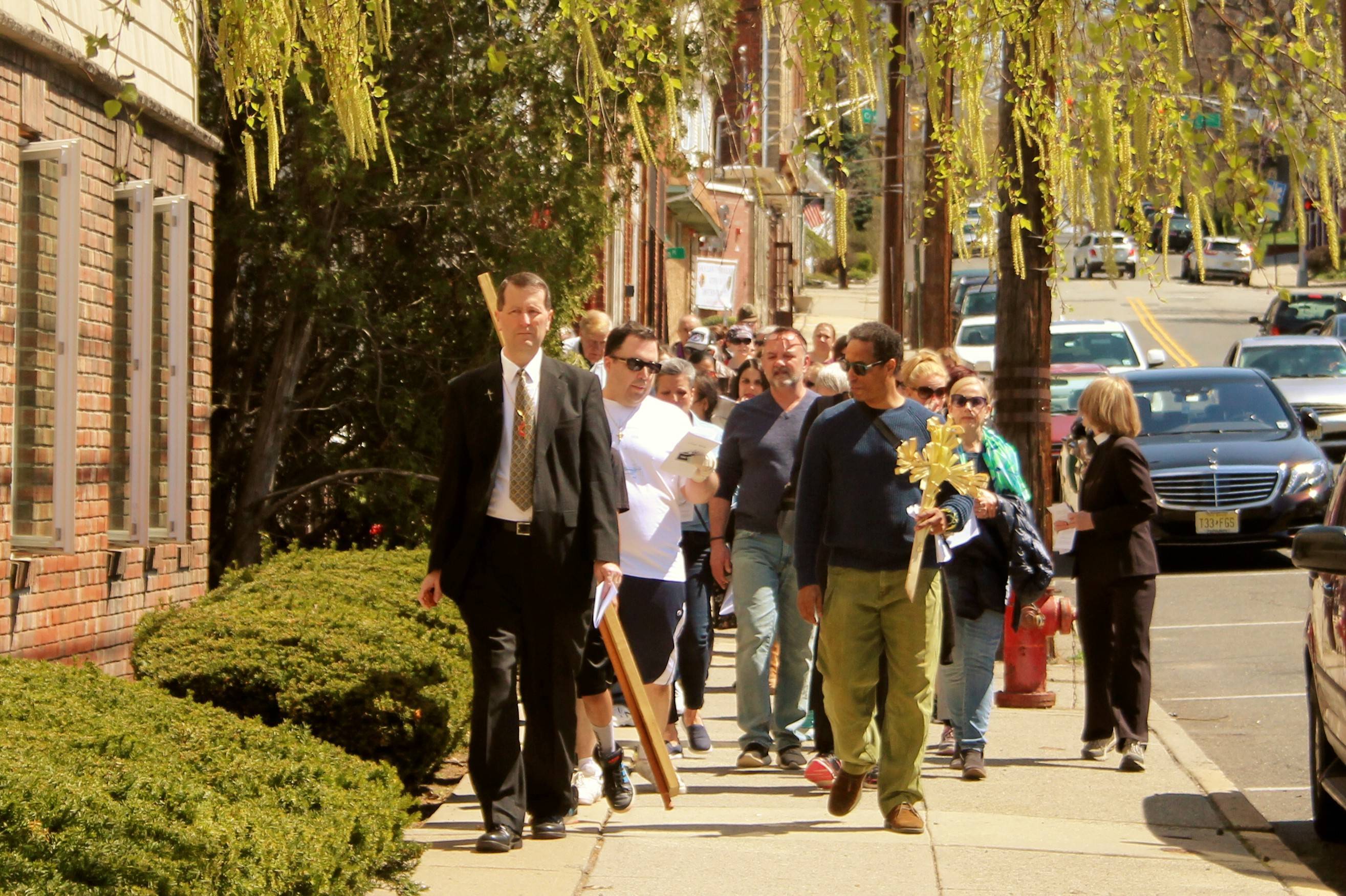 ce0961ead27e3c9f6972_Nutley_NJ_CRoss_Walk_April_2017_032.jpg
