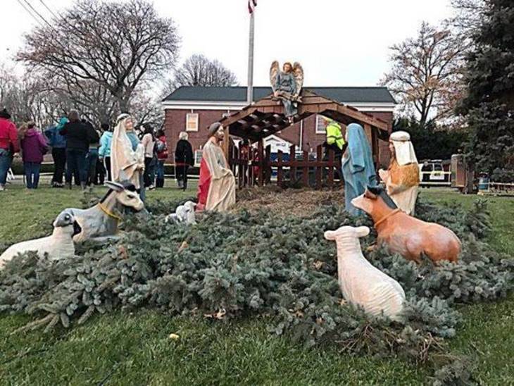 Downtown Christmas Tree Lighting Celebration