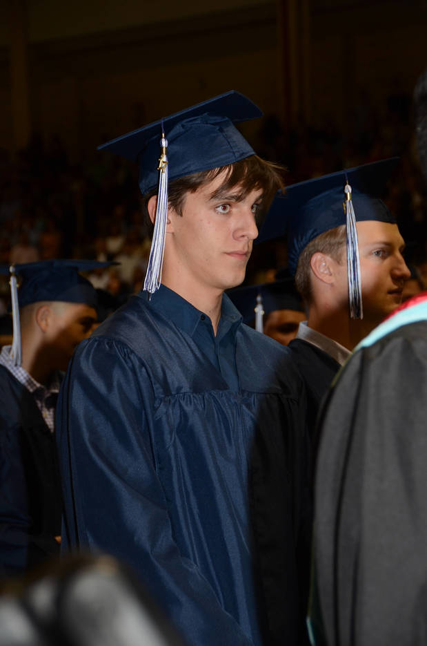 33d9336a3daca740d71d_CHS_Bahunek_Graduation_2017_DSC_4734.jpg