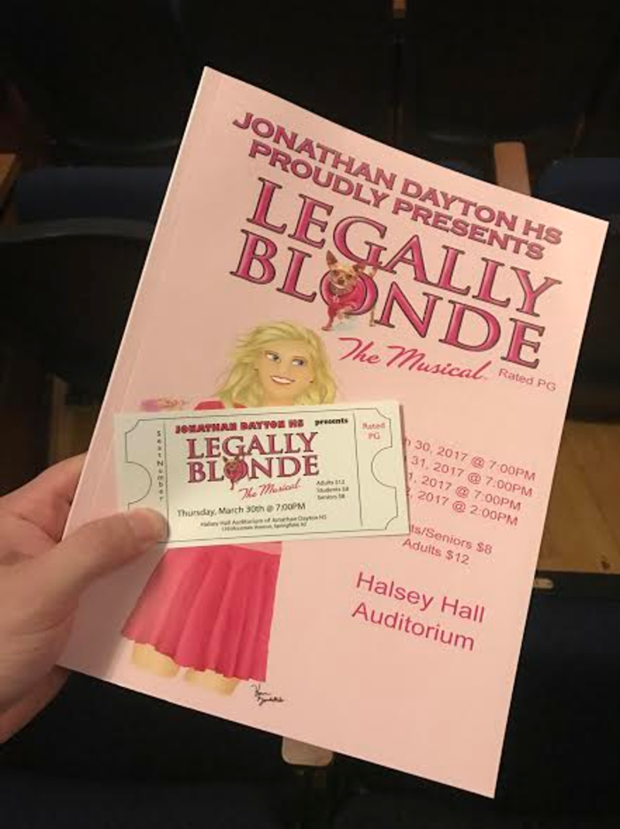 dayton-s-spring-musical-legally-blonde-opens-on-a-high-note