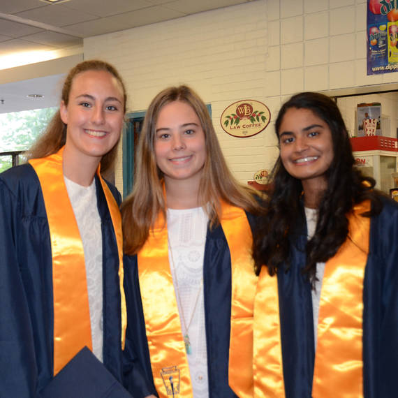 6a5535efc8d018f5485f_CHS_Crater_Graduation_2017_DSC_4697.jpg