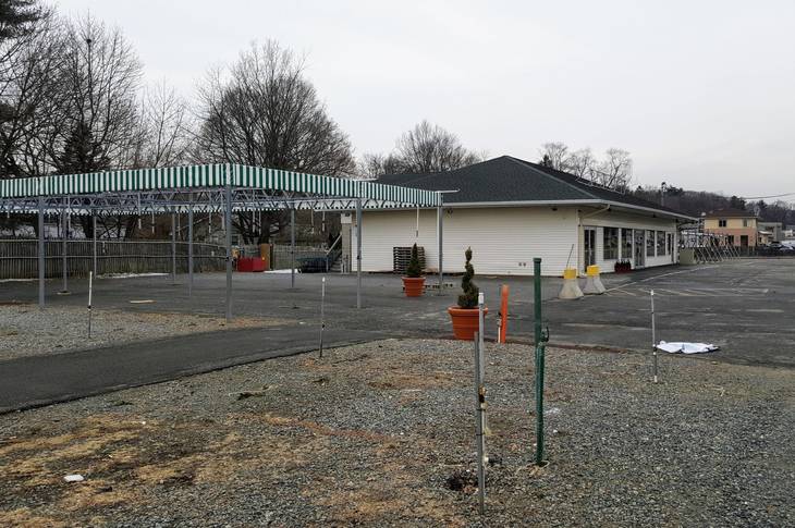 Landmark Roxbury Garden Center Closes New Operators Possible Tapinto Ad9c3ddd1711e0220f05 3325d8dc239a0432c23e Derings Jpg Dering S Garden Center In Succasunna 2f9182d1bcde55814f11 96bdc143b34841973891 Aerial